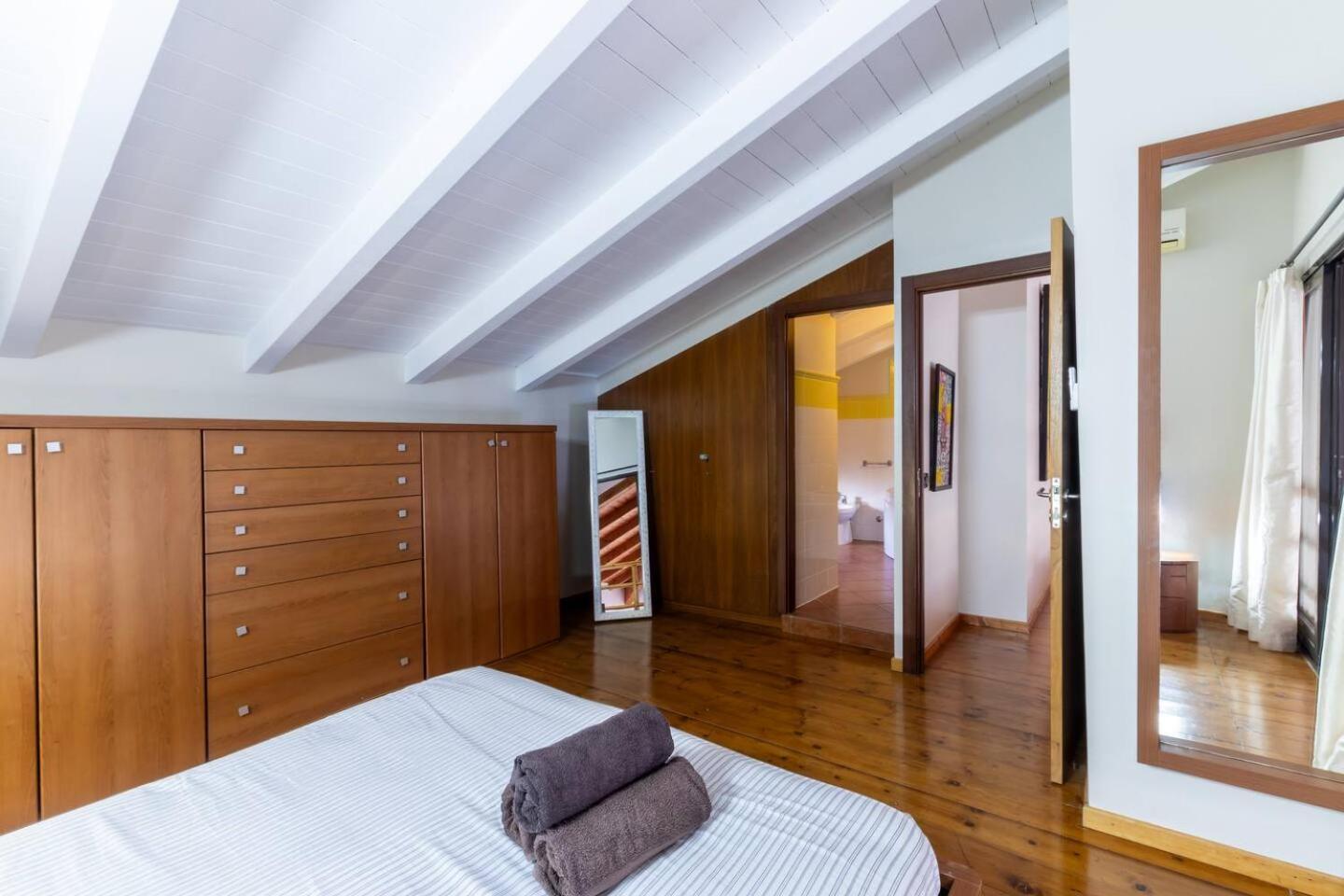 Porto Antigo 1 - Three Bedroom, Pool & Wifi Santa Maria Kültér fotó